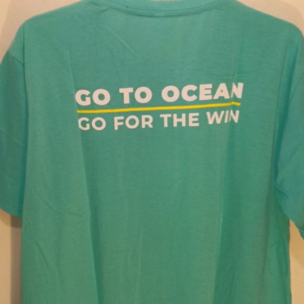 OCEAN CASINO RESORT. T SHIRT - Picture 3 of 7